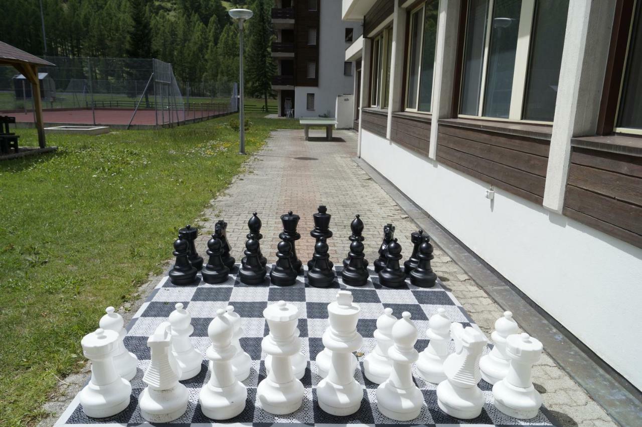 Monte Rosa D 412 Aparthotel Täsch Kültér fotó