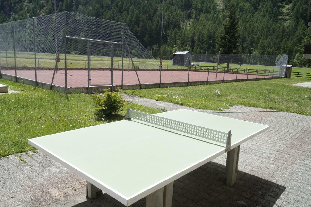 Monte Rosa D 412 Aparthotel Täsch Kültér fotó