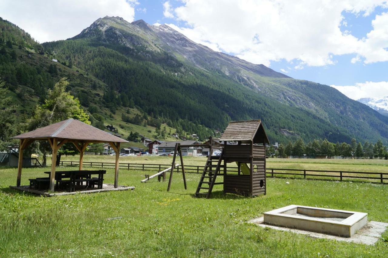 Monte Rosa D 412 Aparthotel Täsch Kültér fotó